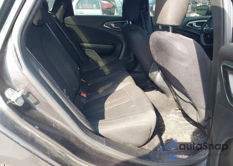 2015 Chrysler 200 Limited from USA, damaged, VIN 1C3CCCAB2FN649739